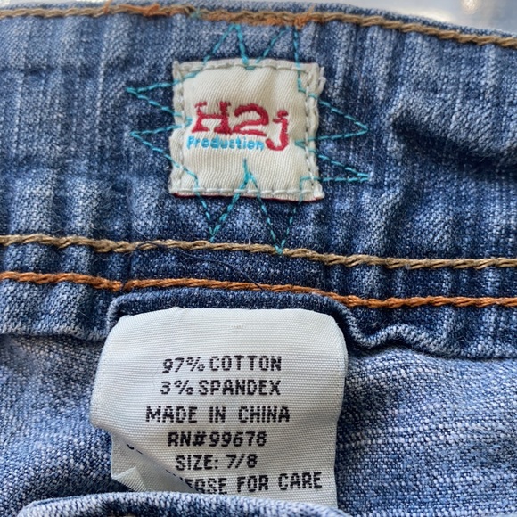 Jean capris - Picture 3 of 4